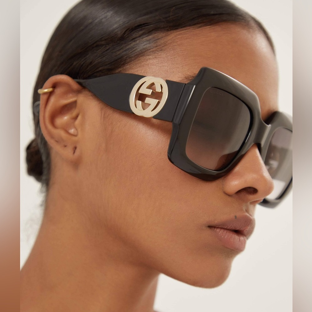 New! Authentic GUCCI Oversized Square Sunglasses.